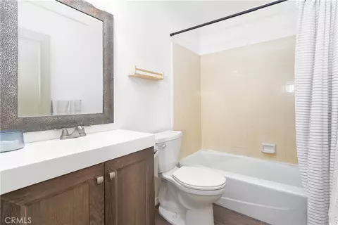 Bath - 19801 Talihina Rd, Apple Valley, CA 92307 photo 2 of 2
