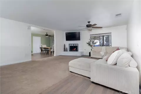 Living - 19801 Talihina Rd, Apple Valley, CA 92307 photo 2 of 3