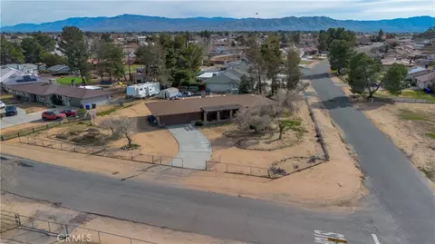 View/Area - 19801 Talihina Rd, Apple Valley, CA 92307 photo 4 of 5