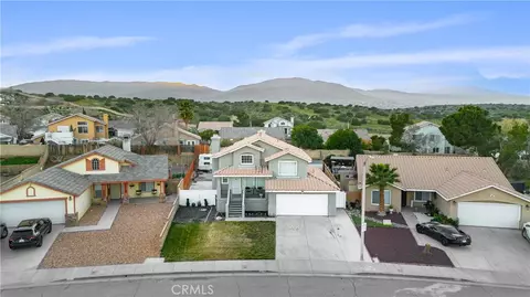 1832 Ivory, Palmdale, CA 93550