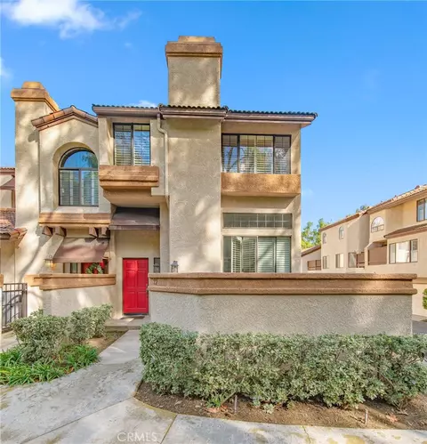 12 Deerpath Pl, Phillips Ranch, CA 91766