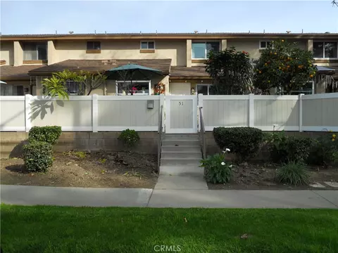 750 E 5th St #51, Azusa, CA 91702