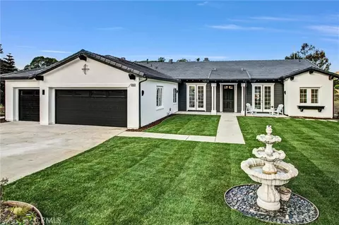 1355 Duckwalk Rd, San Marcos, CA 92069
