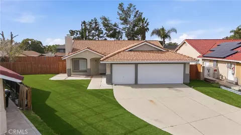 9150 Senna Ct, Fontana, CA 92335