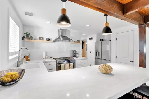 Kitchen - 5313 Basel Dr, Wrightwood, CA 92397 photo 6 of 6