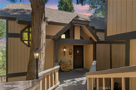 27403 Alpen Dr, Lake Arrowhead, CA 92352