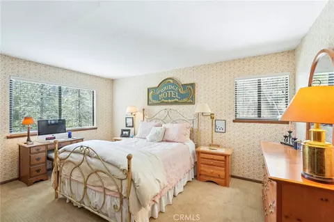 27403 Alpen Dr, Lake Arrowhead, CA 92352 photo 13