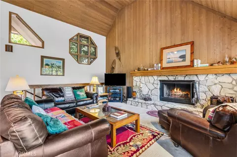27403 Alpen Dr, Lake Arrowhead, CA 92352 photo 5