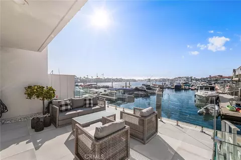 16435 Harbour Ln #13, Huntington Beach, CA 92649
