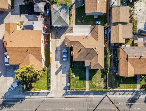View/Area - 7032 Somerset, Paramount, CA 90723 photo 4 of 7