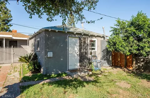 Exterior - 7032 Somerset, Paramount, CA 90723 photo 9 of 12