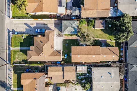 View/Area - 7032 Somerset, Paramount, CA 90723 photo 6 of 7