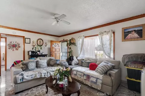 Living - 7032 Somerset, Paramount, CA 90723 photo 2 of 3