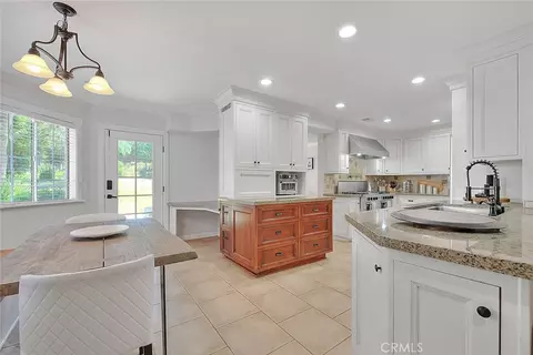 Kitchen - 750 Jericho, Fallbrook, CA 92028 photo 5 of 8