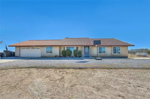 13053 Rose Vista Rd, Phelan, CA 92371