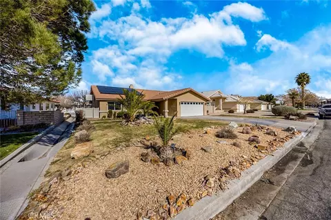 Exterior - 14336 Galleon, Helendale, CA 92342 photo 2 of 9