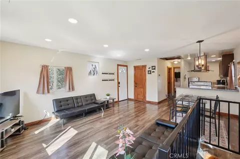 29251 Lake Brook Ave, Cedar Glen, CA 92321