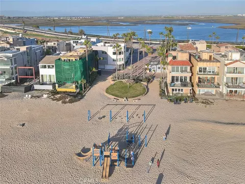 View/Area - 99 Surfside, Surfside, CA 90743 photo 7 of 8