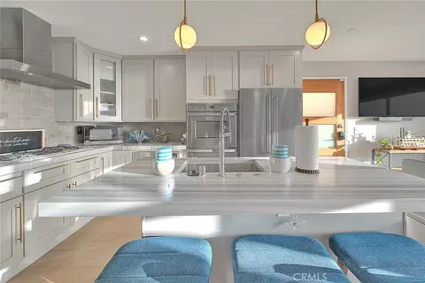 Kitchen - 99 Surfside, Surfside, CA 90743 photo 5 of 11