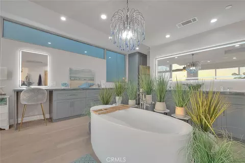 Bath - 99 Surfside, Surfside, CA 90743 photo 5 of 9