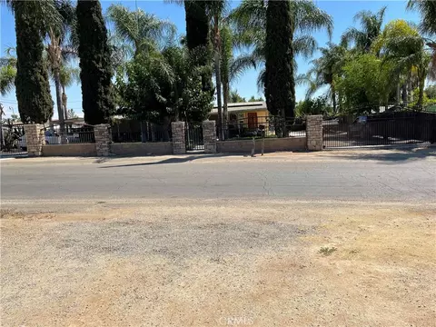 21131 Martin, Perris, CA 92570
