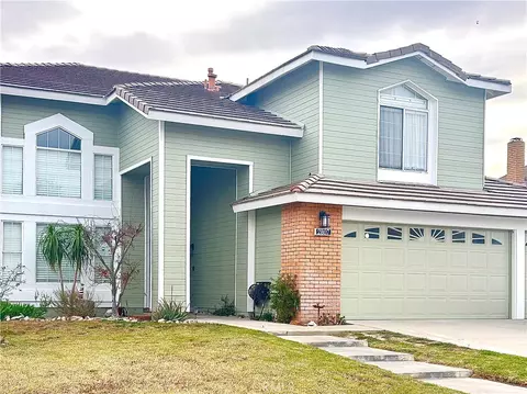2807 W Via Bello Dr, Rialto, CA 92377