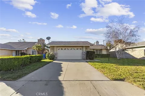 1895 W Gilbert, San Bernardino, CA 92411