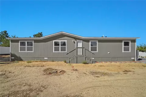 13984 Victoria Dr, Victorville, CA 92395