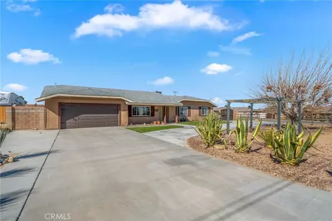 10816 Kern Ave, Hesperia, CA 92345