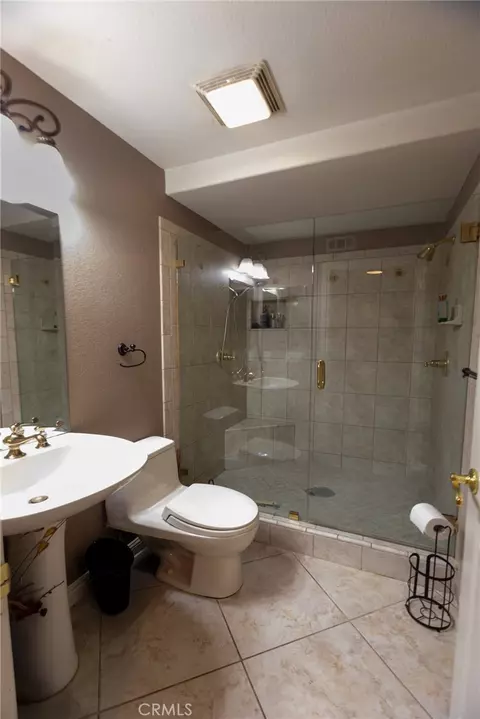 Bath - 3772 Elm, San Bernardino, CA 92404 photo 1 of 3