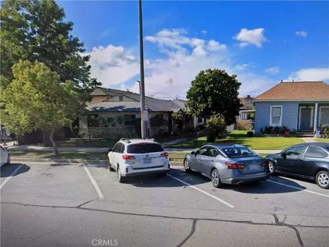 509 N Alameda Ave, Azusa, CA 91702