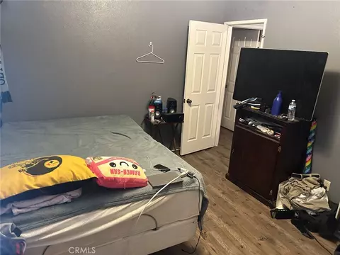 Bedroom - 8915 3rd Ave, Hesperia, CA 92345 photo 2 of 3