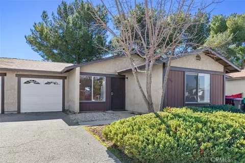 5464 Evelyn Dr, Banning, CA 92220