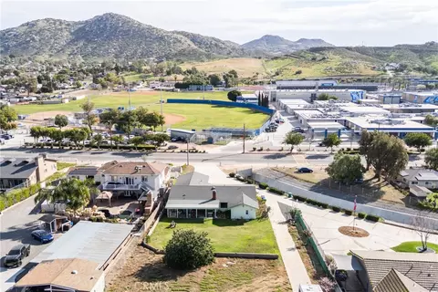 View/Area - 2160 Temescal Ave, Norco, CA 92860 photo 4 of 5