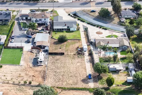 View/Area - 2160 Temescal Ave, Norco, CA 92860 photo 3 of 5