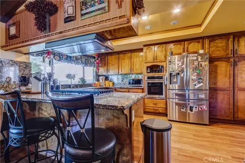 Kitchen - 2160 Temescal Ave, Norco, CA 92860 photo 3 of 4