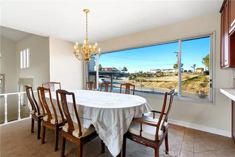 Dining - 18785 Talisman, Hesperia, CA 92345 photo 2 of 4