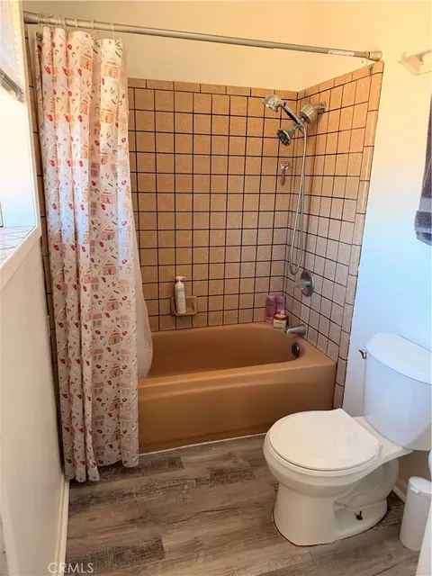 Bath - 16625 Central, Apple Valley, CA 92307 photo 3 of 4
