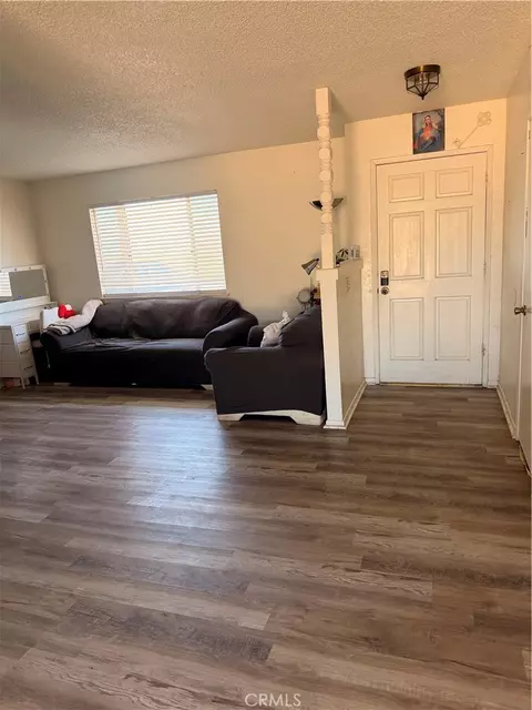 Entry Way - 16625 Central, Apple Valley, CA 92307 photo 1 of 1