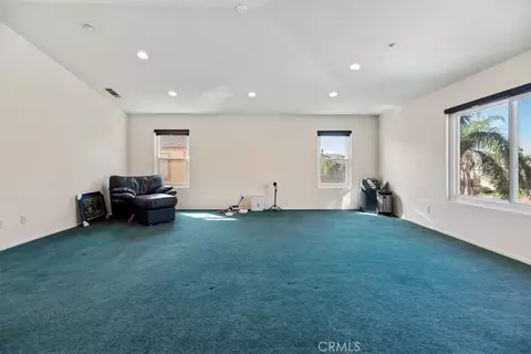 Living - 4903 Edmonton, Fontana, CA 92336 photo 4 of 5