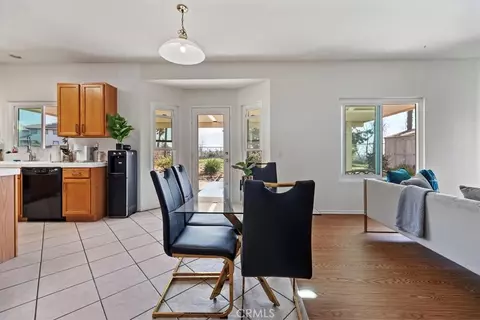 Dining - 4903 Edmonton, Fontana, CA 92336 photo 4 of 4