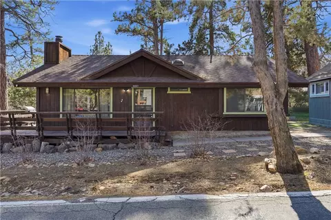 Exterior - 44667 Barton, Sugarloaf, CA 92386 photo 2 of 3