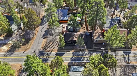 View/Area - 44667 Barton, Sugarloaf, CA 92386 photo 3 of 7