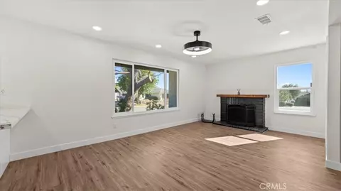 Living - 655 Doreen Ct, Upland, CA 91786 photo 2 of 10
