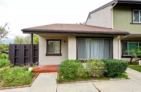 8720 Wyngate St, Sunland, CA 91040