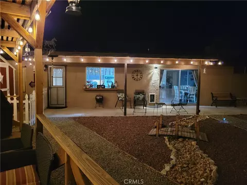 Exterior - 21535 Pine Rdg, Apple Valley, CA 92307 photo 14 of 14
