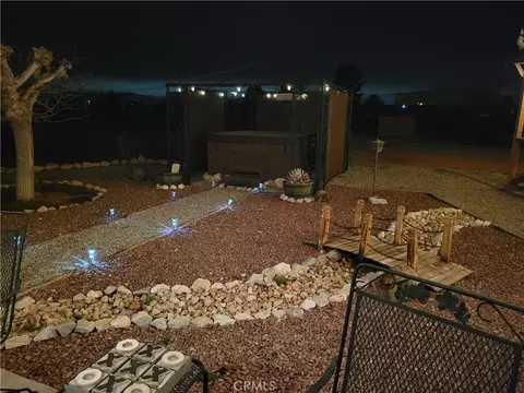 Exterior - 21535 Pine Rdg, Apple Valley, CA 92307 photo 3 of 14