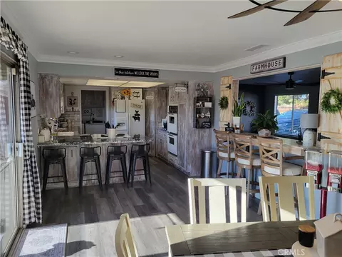 Kitchen - 21535 Pine Rdg, Apple Valley, CA 92307 photo 1 of 6
