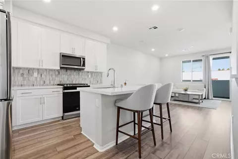 1618 W Cameron, West Covina, CA 91790