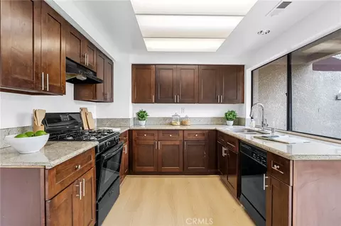 Kitchen - 22 Mesquite Pl, Phillips Ranch, CA 91766 photo 1 of 3